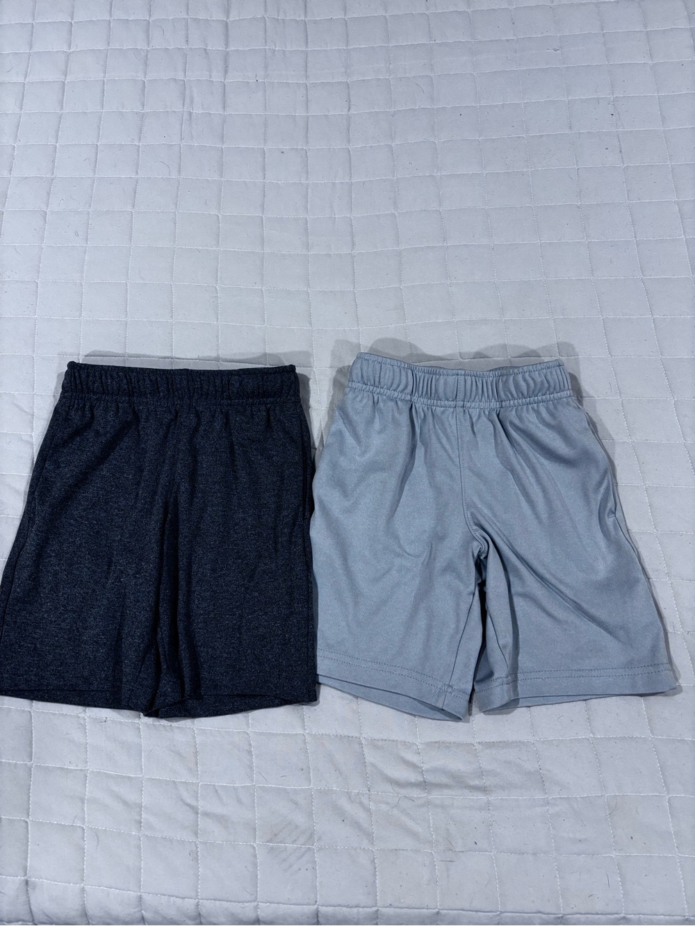 Old Navy Active Set 2 Performance Drawstring Shorts Dark & Light Gray Boys XS 5